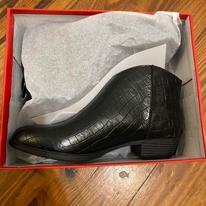 Brand new black booties!